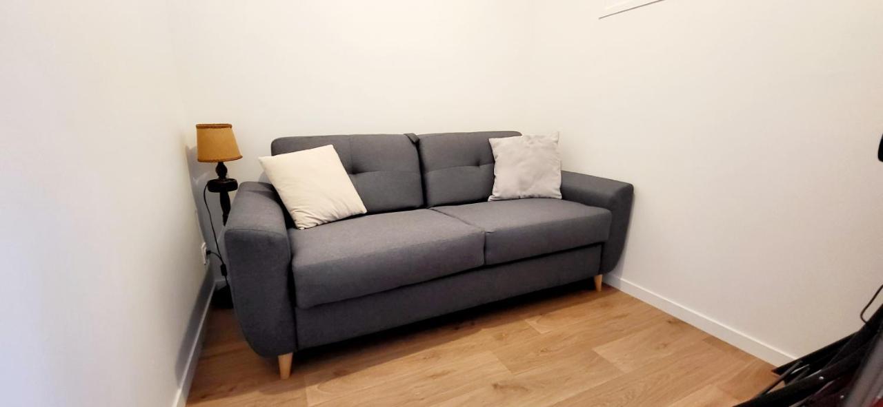 Appartement Moderne Finement Decore Avec Balcon A Vannes Centre Kültér fotó